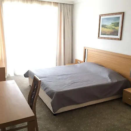 Daire Private In Emerald